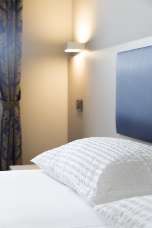 Albergo Montenegro Maniago Eksteriør bilde