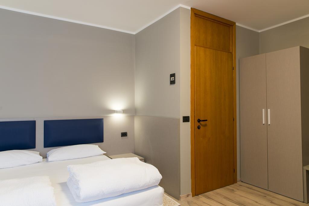 Albergo Montenegro Maniago Eksteriør bilde